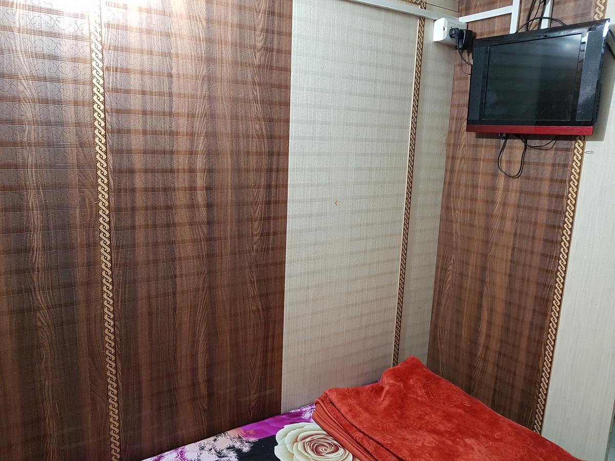 Nanda Hotel Hanumāngarh Exteriér fotografie
