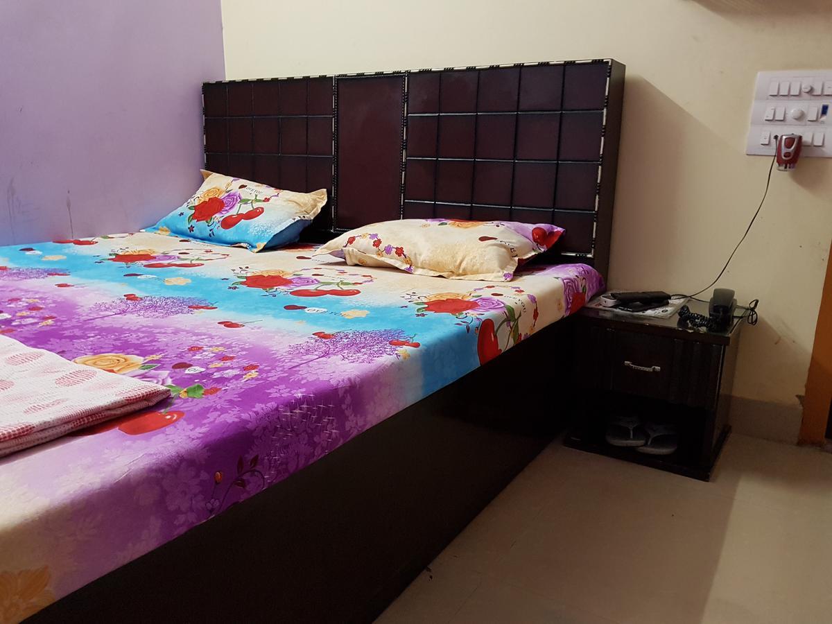 Nanda Hotel Hanumāngarh Exteriér fotografie